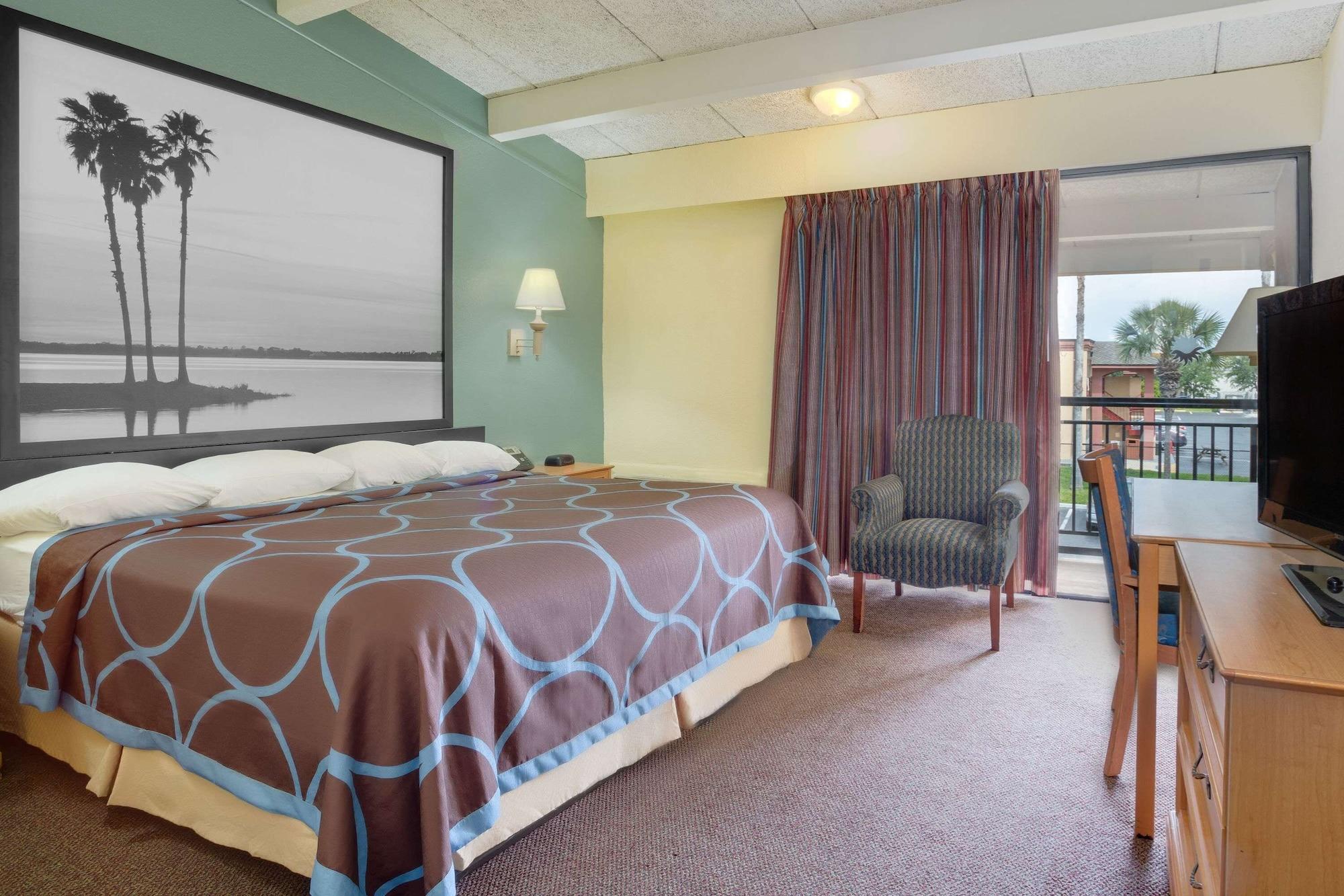 Super 8 By Wyndham